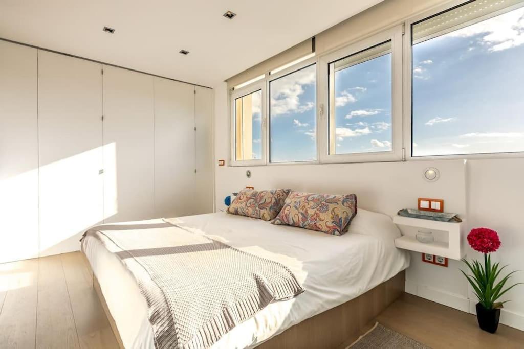 Lux Essentia * Sevilla